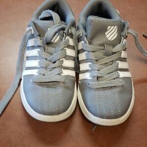 Swiss tennis shoes